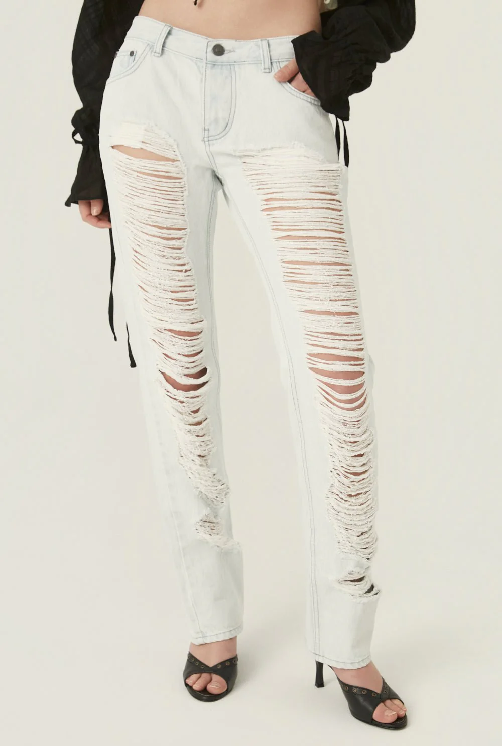 Della V mule - Image 7