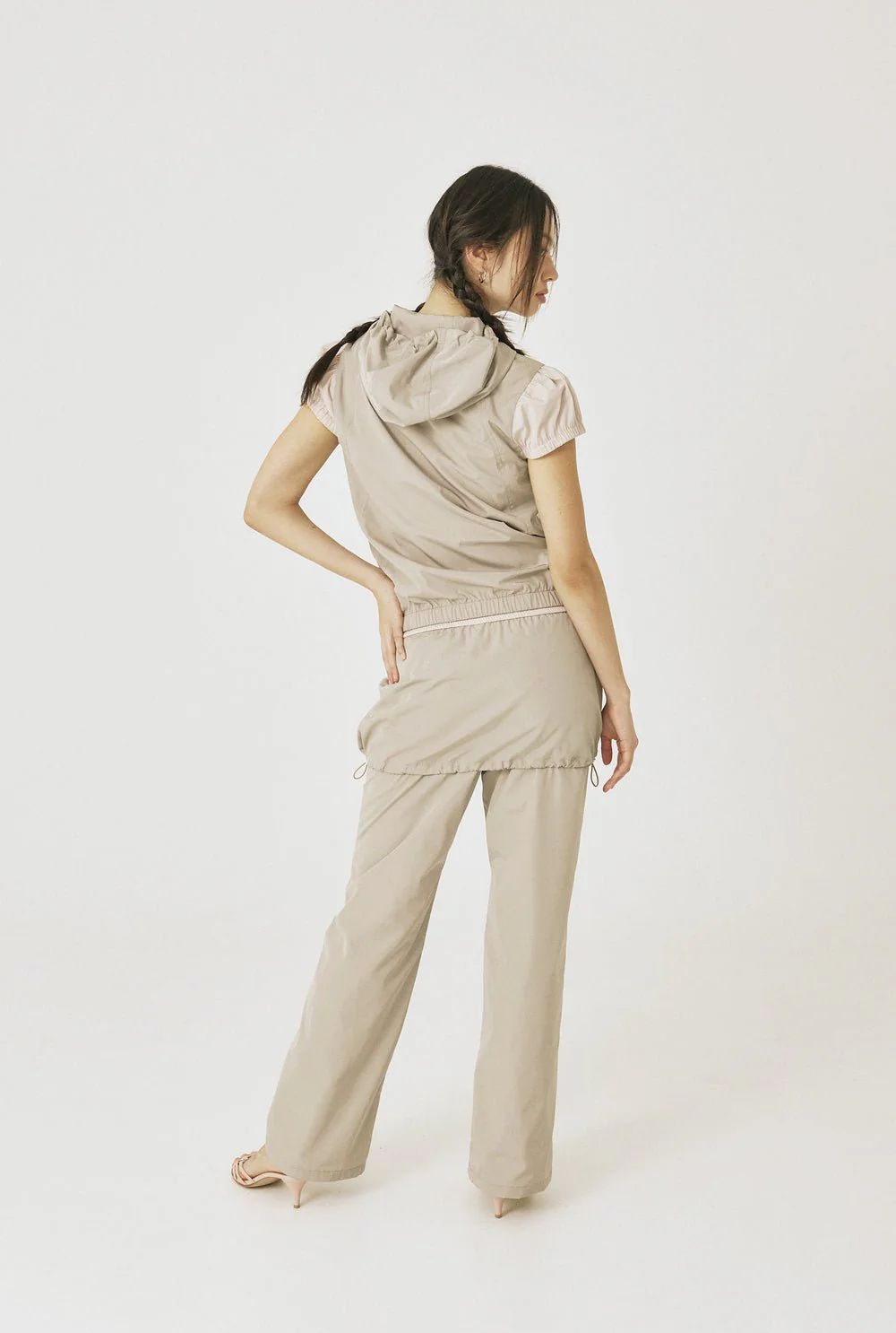 Milky windbreaker - Image 7